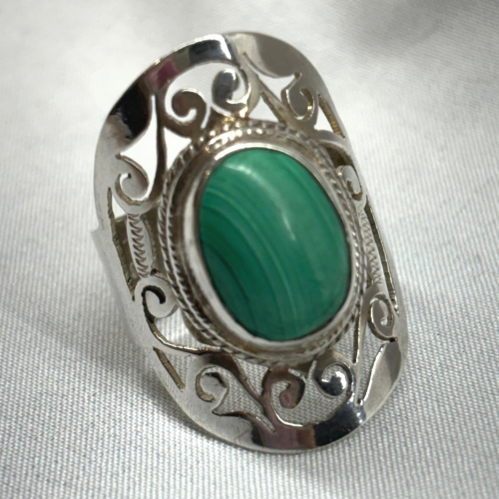 Unbranded Malachite Ring Womens Size 8 Green Silver Excellent Filigree Statement